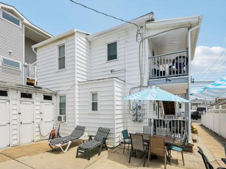 148 Burk, 2nd  Floor Rear Unit, Wildwood, NJ, 08260 Aditional Picture