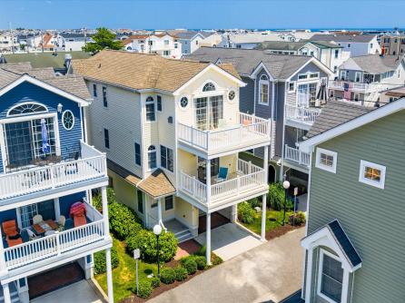 85 85th, #2, Sea Isle City, NJ, 08243 Main Picture
