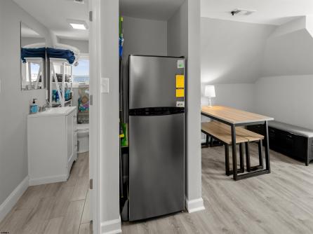 810 7th St, Unit 4 - Top Floor, Ocean City, NJ, 08226 Aditional Picture