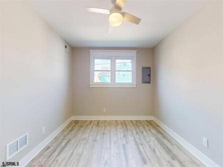 326 37th St S, C (2nd Floor, Right Side), Brigantine, NJ, 08203 Aditional Picture