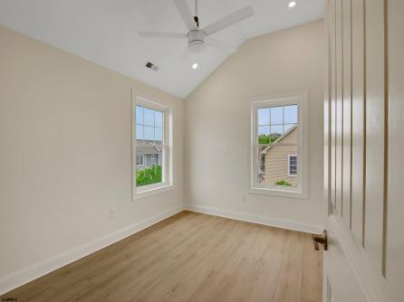135B Crocus Rd, west side \