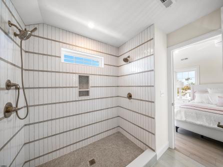 135B Crocus Rd, west side \