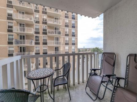 100 Berkley, 6 L, Chelsea, NJ, 08401 Aditional Picture