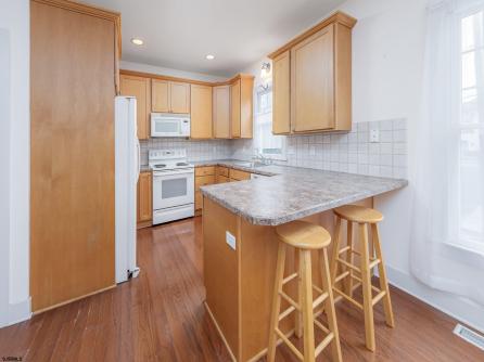 3 Vassar Sq, Ventnor, NJ, 08406 Aditional Picture
