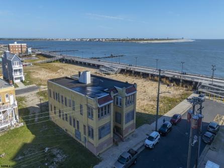 111 Oriental Ave, Atlantic City, NJ, 08401 Main Picture
