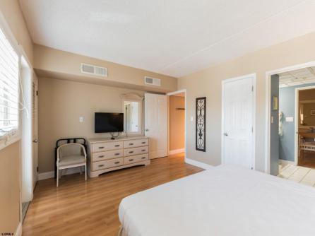 820 Ocean Ave, 205, Ocean City, NJ, 08226 Aditional Picture