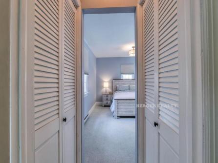 338 E Seaspray Rd