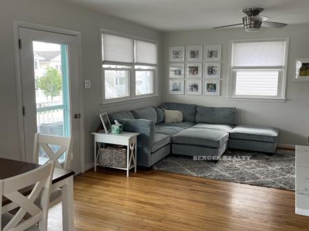 114 Asbury Ave