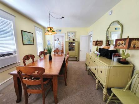 15 Gardens Rd