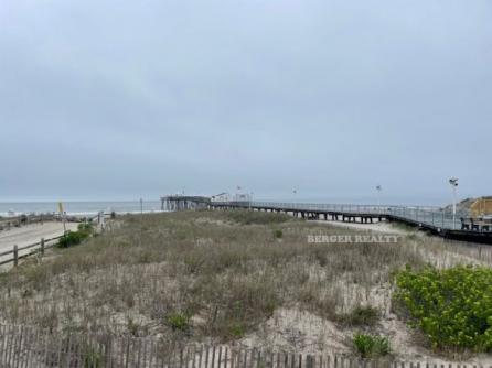 1401 Ocean Ave.