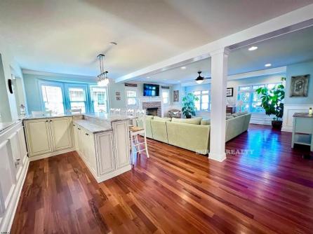22 Spruce Road