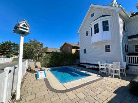 22 Spruce Road