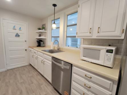 607 Ocean Ave