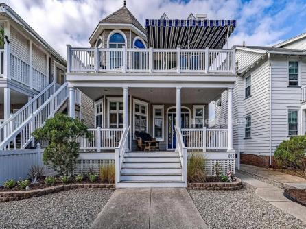 836 2nd Street