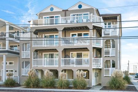 3502 Landis, Sea Isle City, 08243