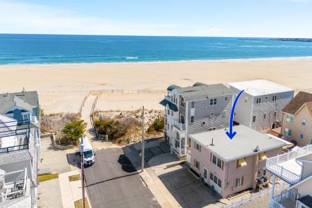 28 89th, Sea Isle City, 08243