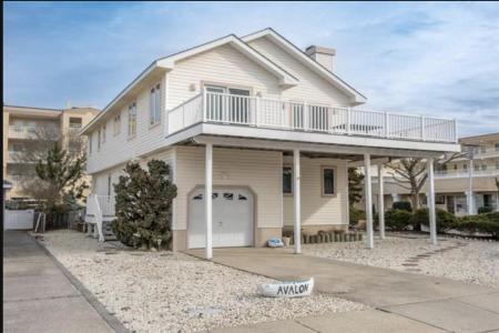 141 8th Street, Avalon, 08202