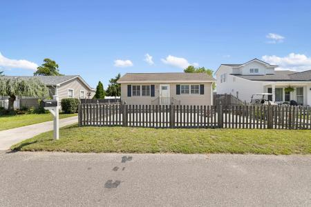 105 Cedardale, Villas, 08251