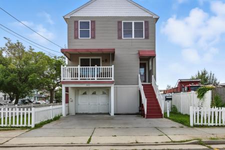 142 Montgomery, Wildwood, 08260
