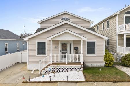428 Pine, Wildwood, 08260