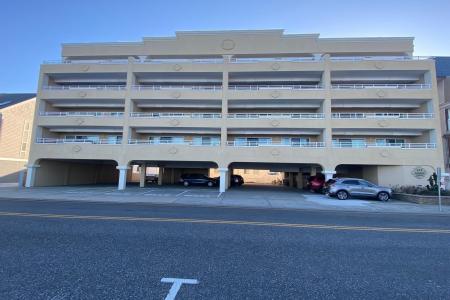 512 2nd, North Wildwood, 08260