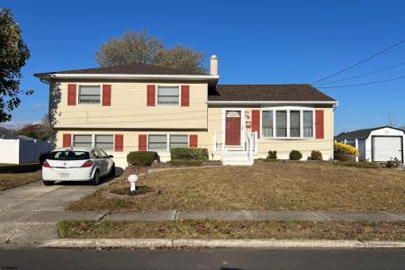 5 Haverford Road, Somers Point, 08244