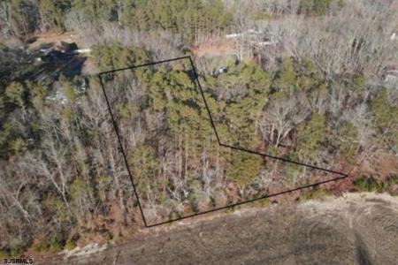 574 North, Hamilton Township, 08330