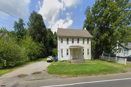 701 Monmouth, Chesterfield, 08515