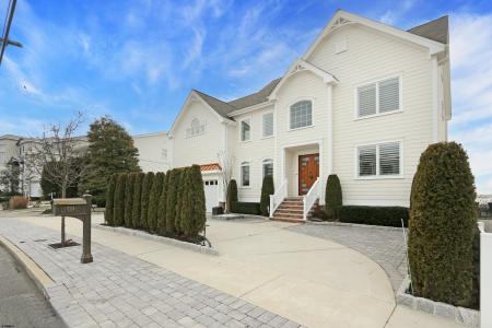 724 Shore Dr, Brigantine, 08203