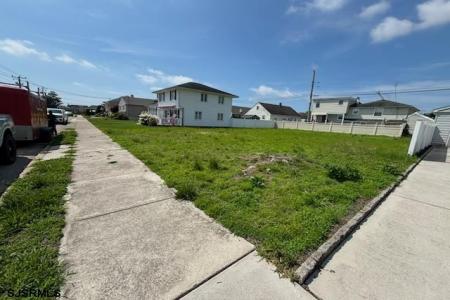 312 Gladstone Ave, Margate, 08402