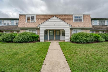 75 Oxford Vlg, Egg Harbor Township, 08234