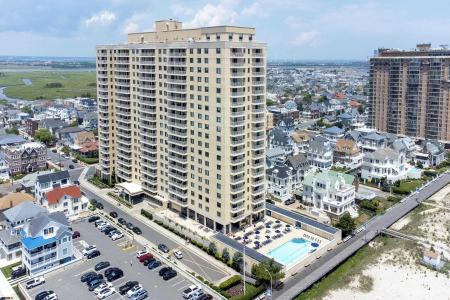 5000 Boardwalk, Ventnor, 08406