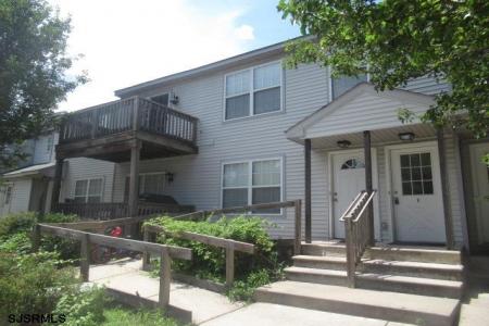 15 Oyster Bay Rd Apt E, Absecon, 08201