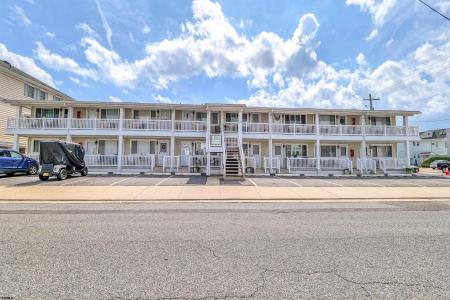 130 Adams, Margate, 08402