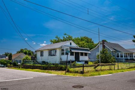 5 Millman Ln, Villas, 08251
