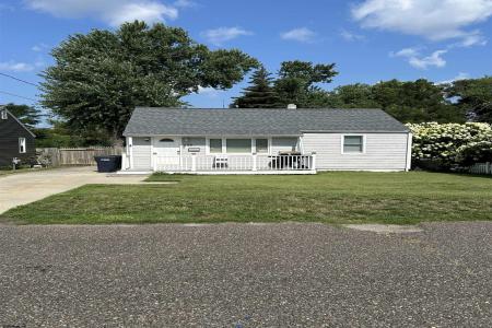 635 8th, Absecon, 08201