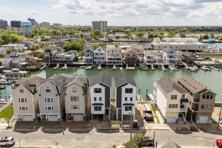 558 Connecticut, Atlantic City, 08401