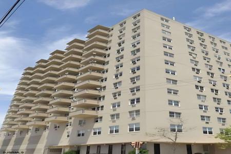 3817 Ventnor Ave, Atlantic City, 08401