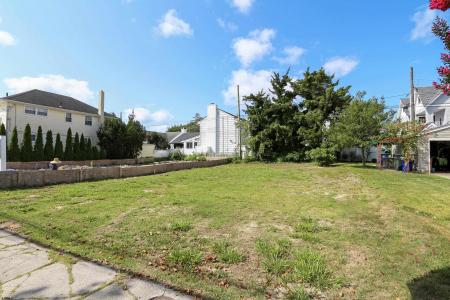 118 Lancaster, Margate, 08402