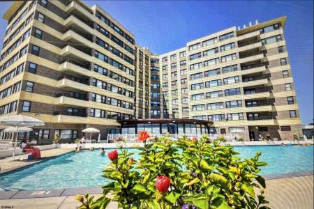 101 Raleigh, Atlantic City, 08401